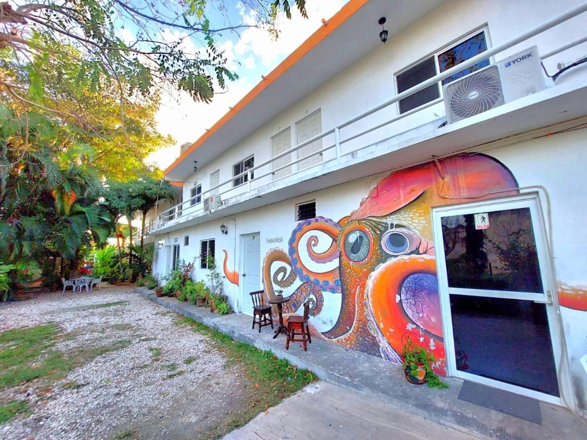 Hotel Posada Las Brisas Seybaplaya Exterior photo